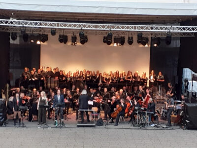 Großer Auftritt auf dem Volksplatz Borna